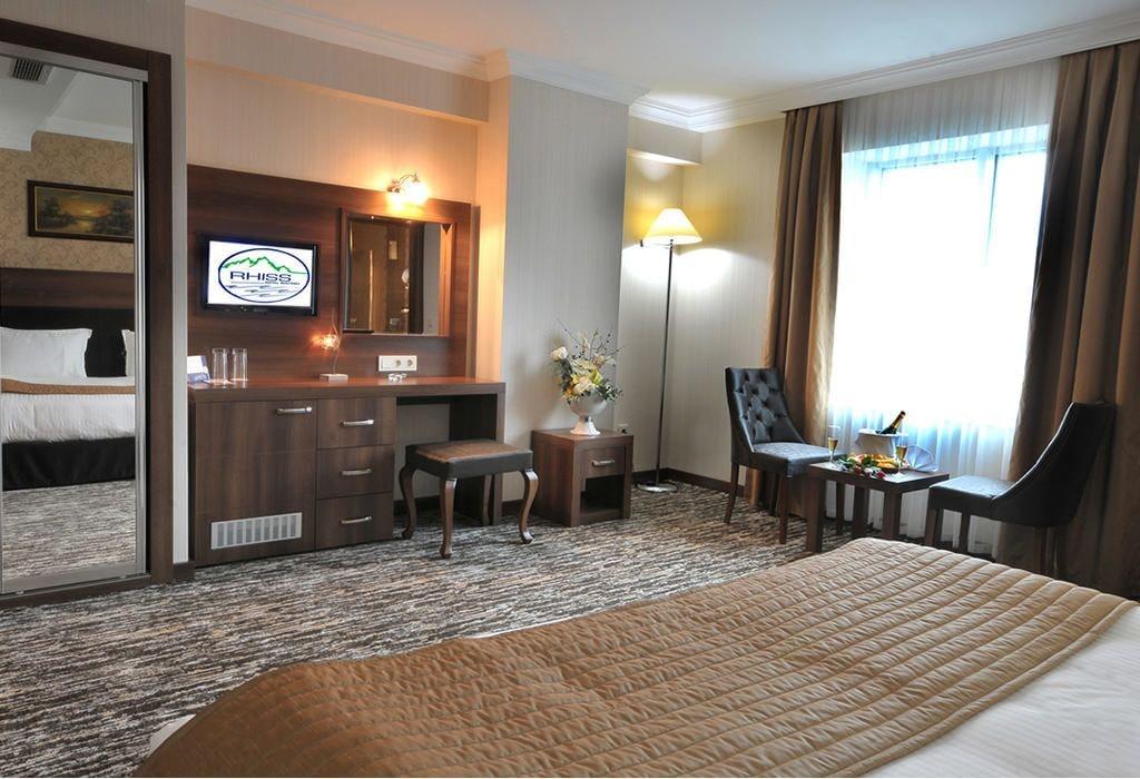 Rhiss Hotel Bostanci Istanbul Exterior photo