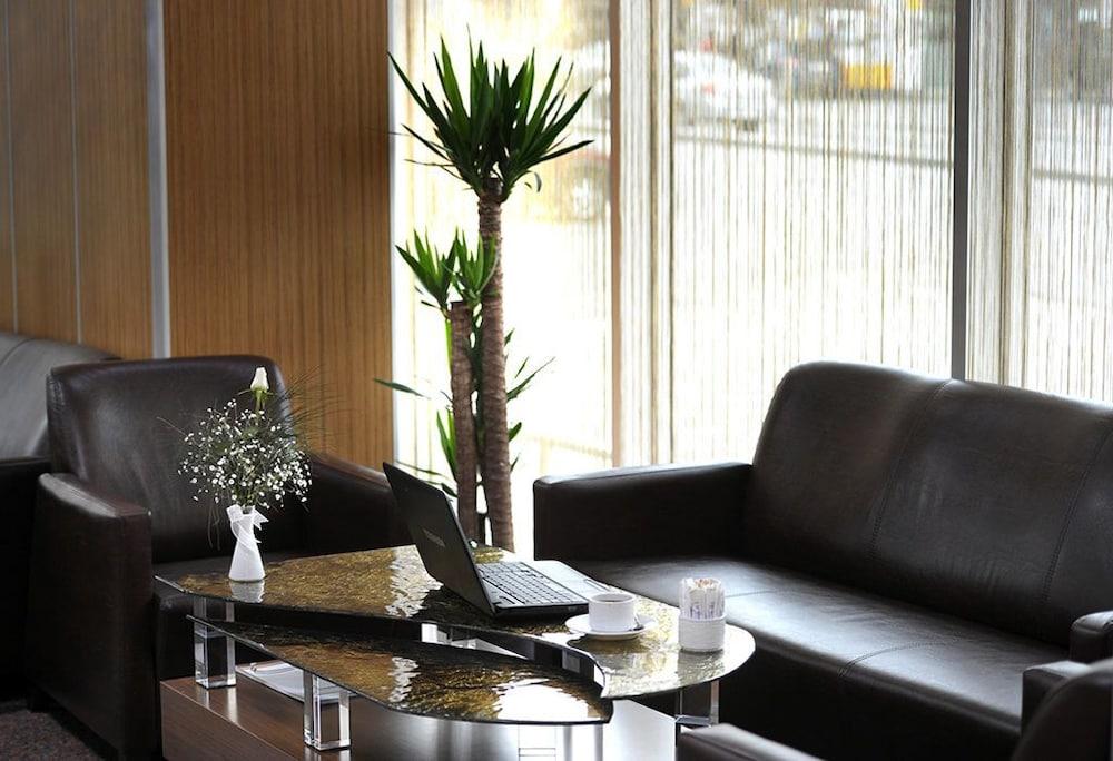 Rhiss Hotel Bostanci Istanbul Exterior photo